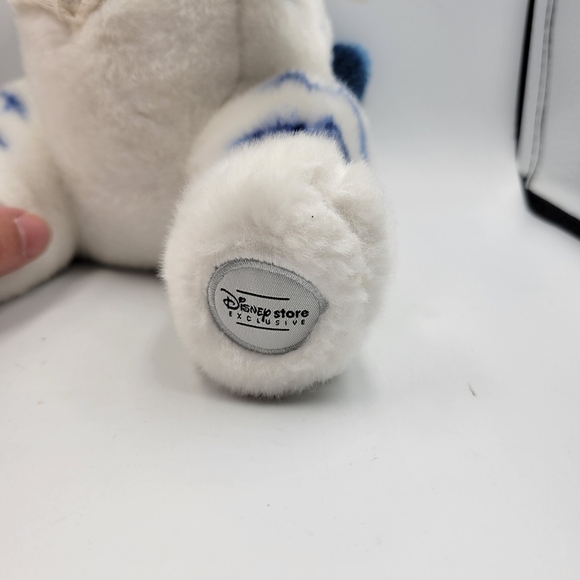 Disney Store White Tigger Winnie the Pooh Christmas Sweater Soft Plush Toy - Picture 2 of 4